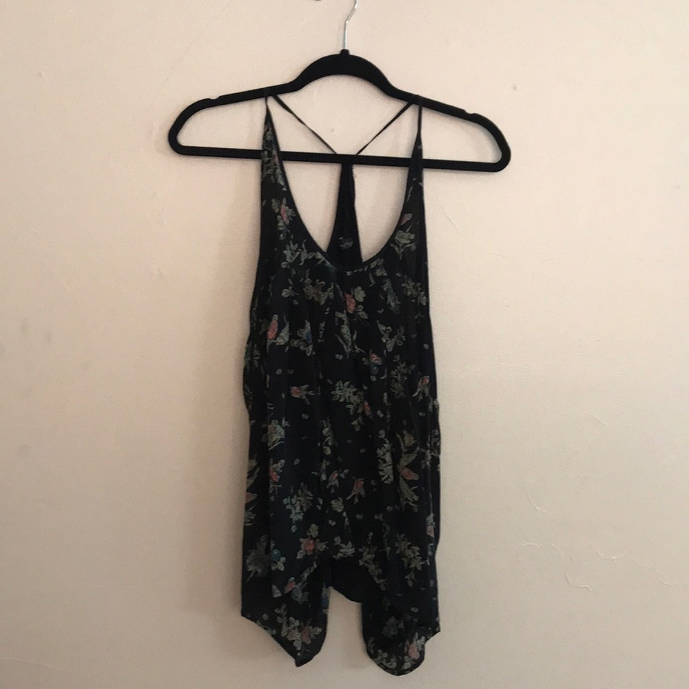 Patterson J. Floral tank